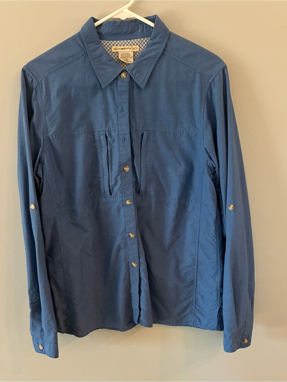 Blue Button-Front Casual blouse